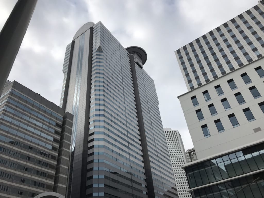 新宿アイランドタワー