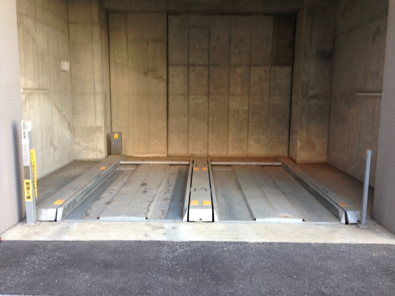 駐車場画像